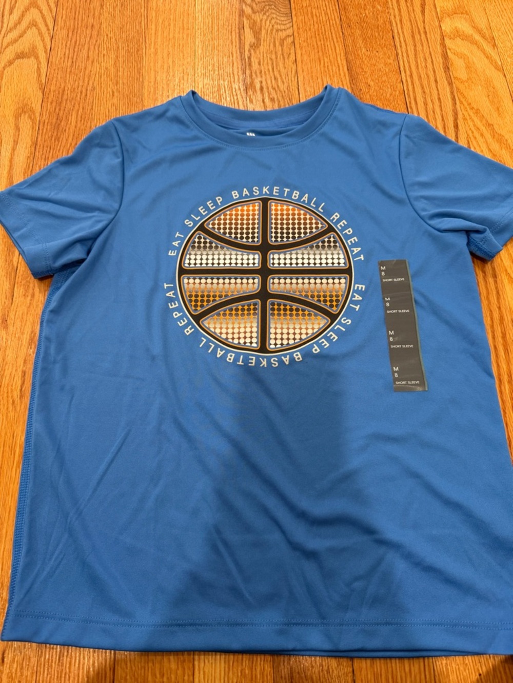 Boys Dry Fit Basketball T Shirt Size Medium (8)